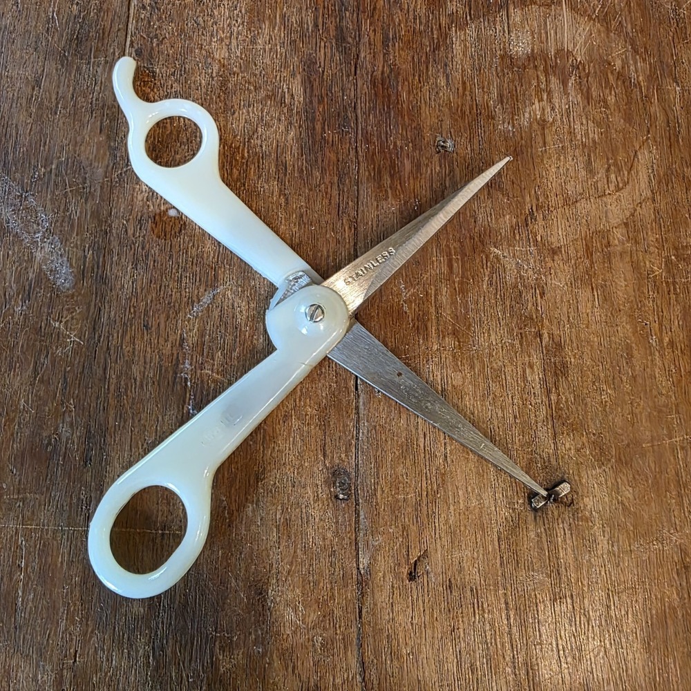 Vintage WAHL Barber Shears Scissors 1954 Patent 2676405 Celluloid Stainless 7" - Picture 3 of 7